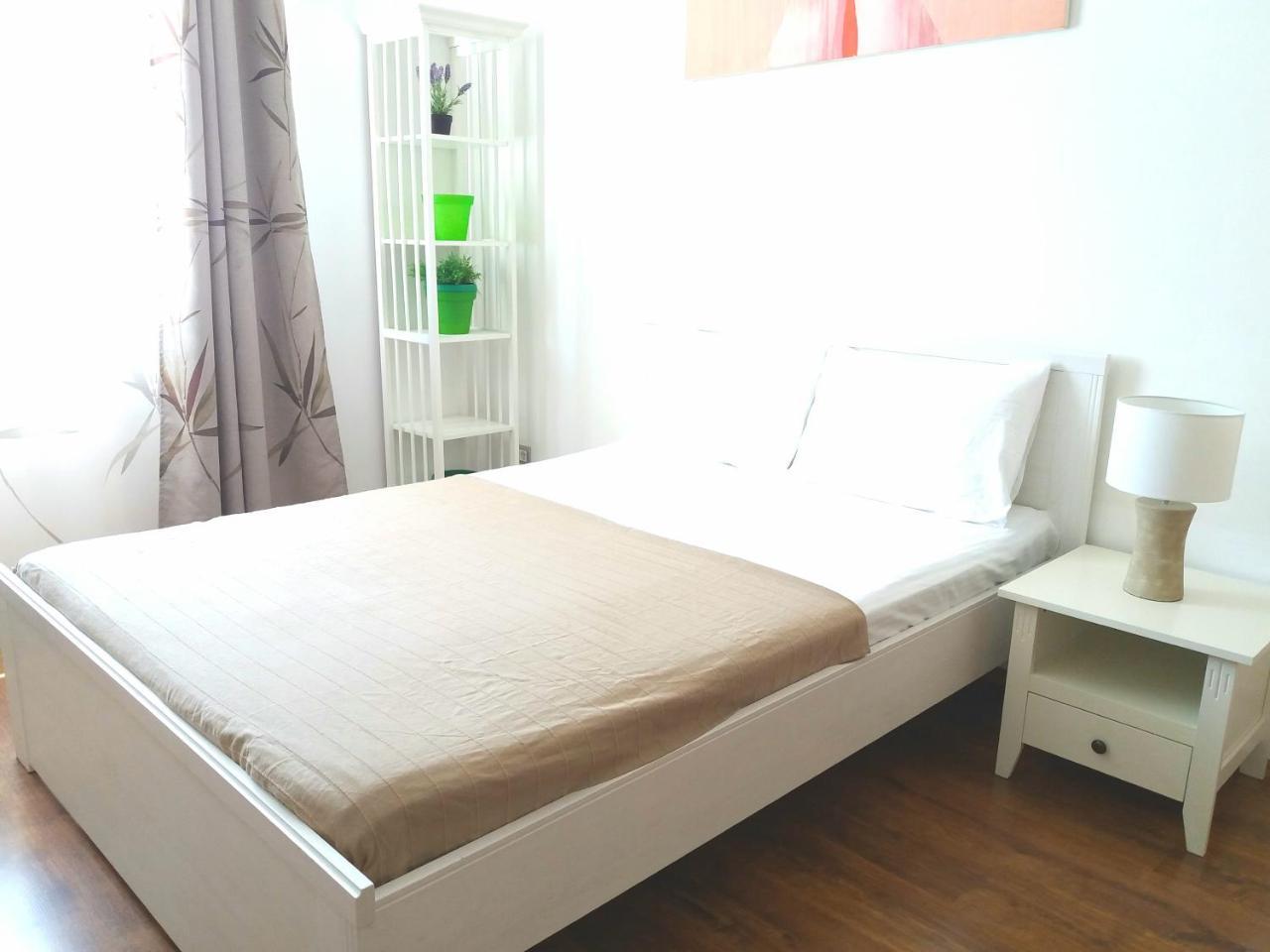 Urban Aparthotel Бухарест Экстерьер фото