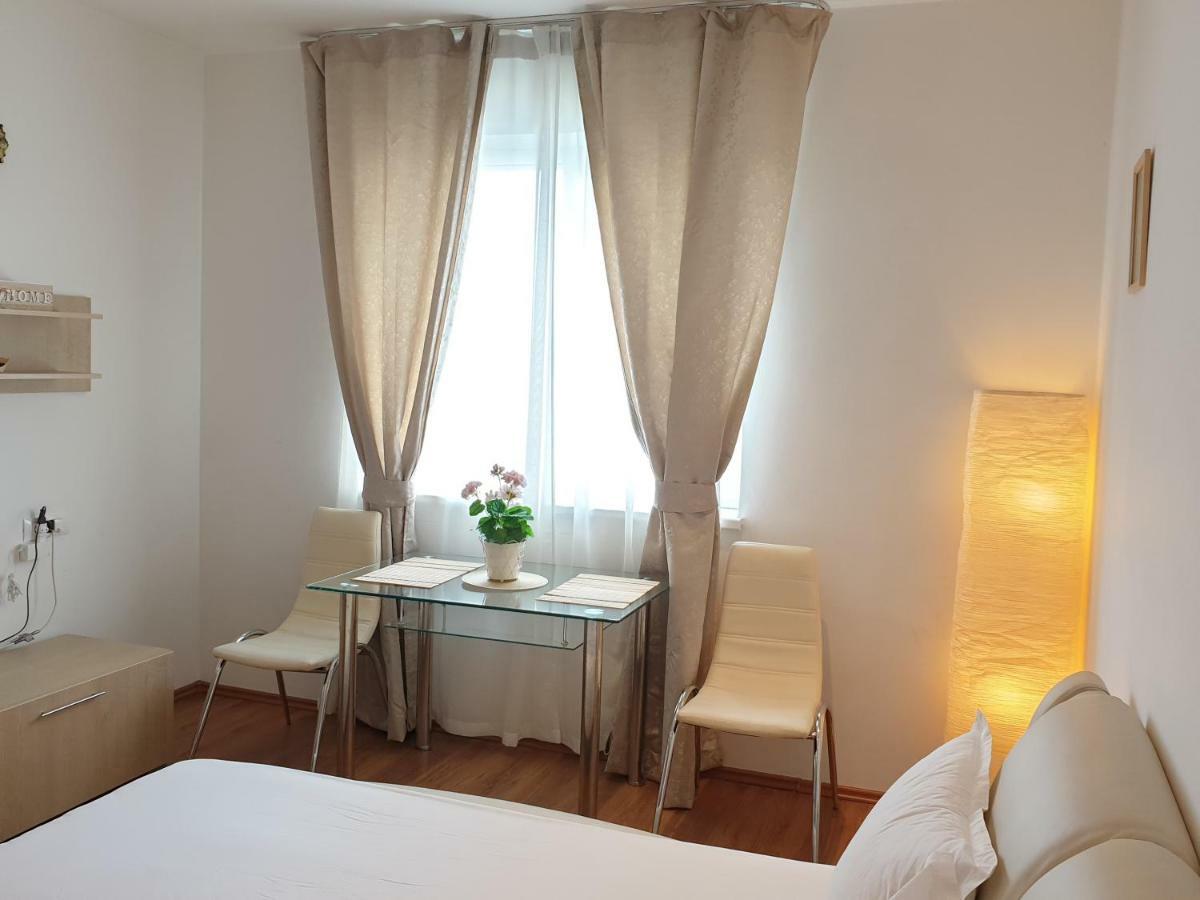 Urban Aparthotel Бухарест Экстерьер фото